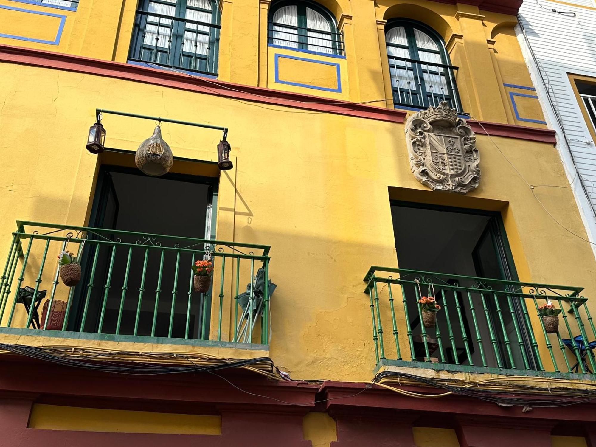 Casa Duque Compartida Familiar 2- Habitacion Bano Propio Seville Exterior photo